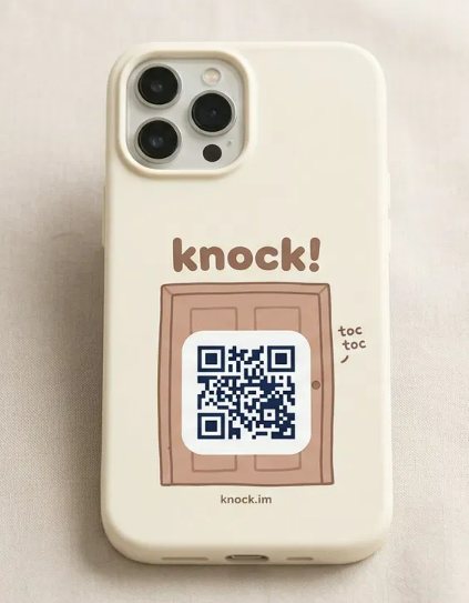 문 모양 안에 QR이 들어간 knock! 케이스